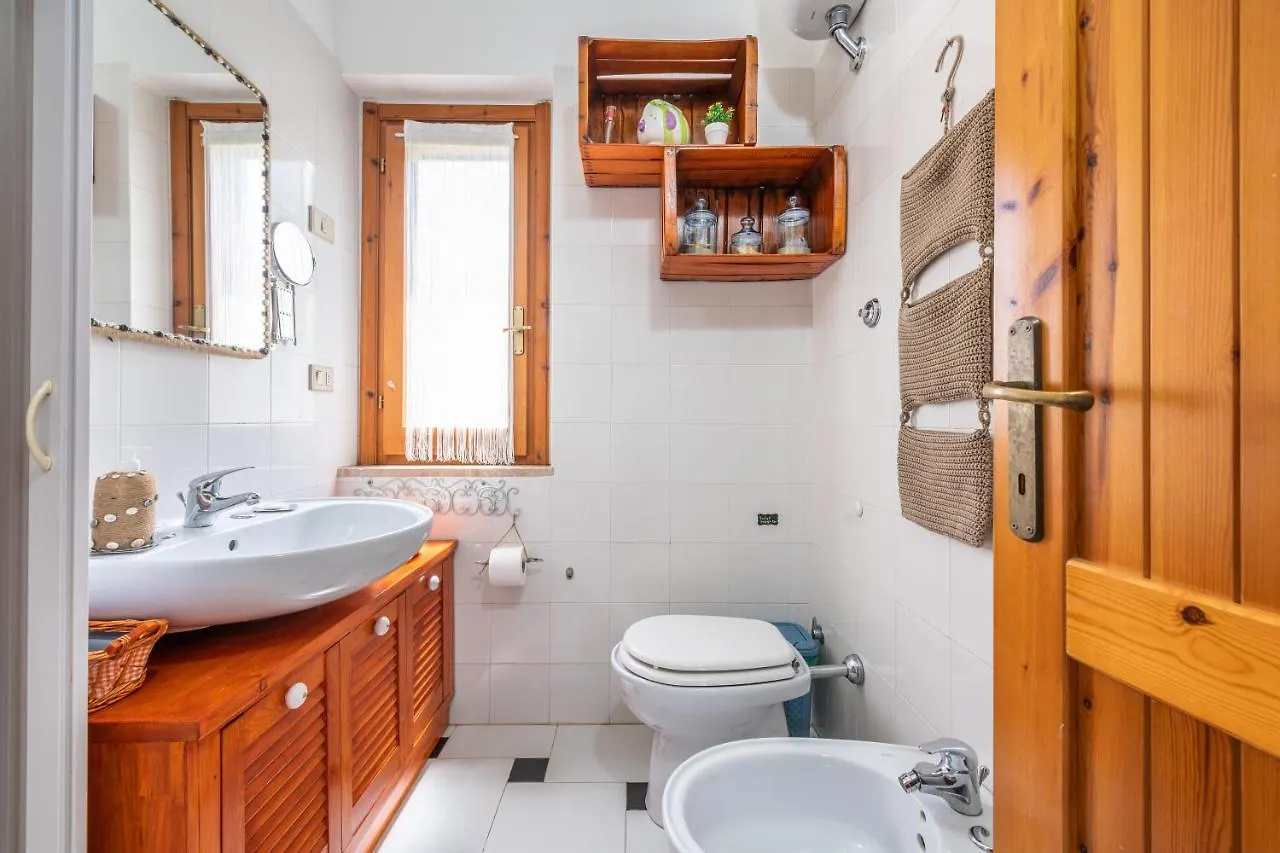 コスタ・レイ La Casa Di Silviaヴィラ 0*,  イタリア
